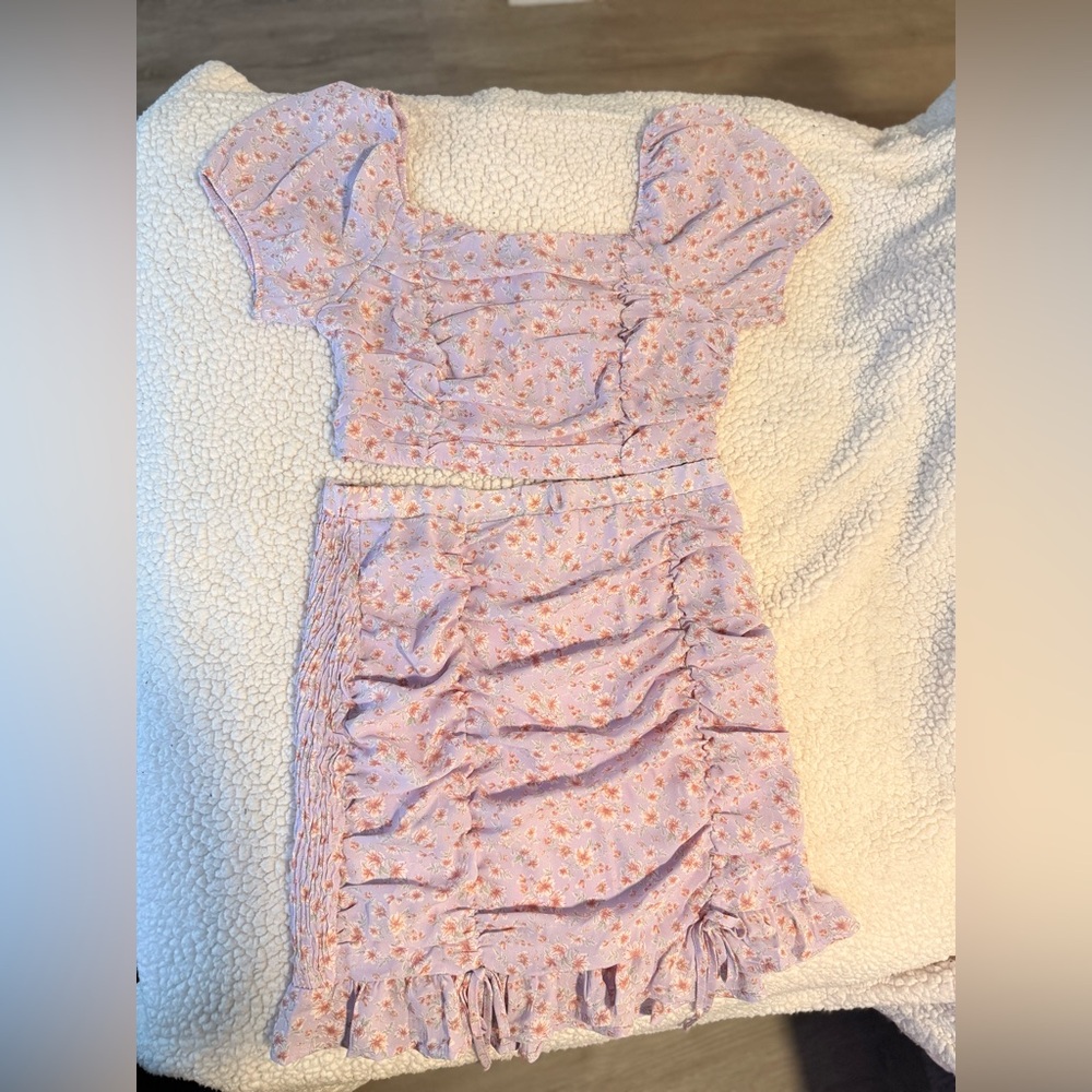 Story On Lavender Floral Blouse and Skirt Set